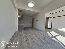 居間