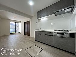 居間