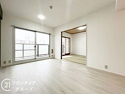 居間