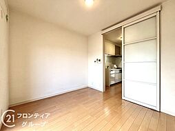 居間
