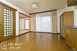 居間