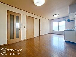 居間