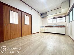 居間