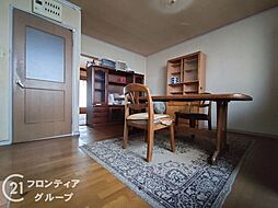 居間