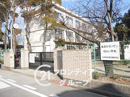 尼崎市立大成中学校 徒歩17分。 1340m