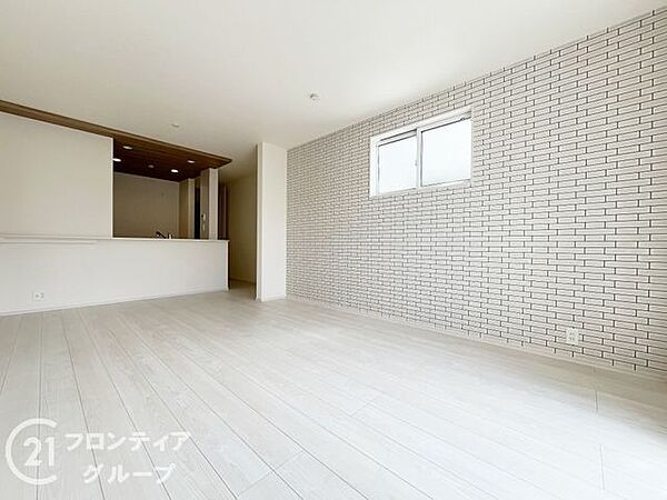 リビング/ダイニングを拡大表示
