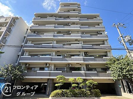 資金計画や住宅ローンのしくみなど、購入前に知っておきたいことをわかりやすくご説明しています。まずはお気軽にお問い合わせください