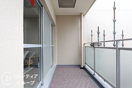 「賃貸のままでいいのか、買うべきか」その判断に必要な情報を、スタッフがわかりやすく整理してお伝えします。お気軽にご相談ください