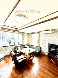 伊勢崎市国定町2丁目　中古一戸建 6LDKのリビング/ダイニング