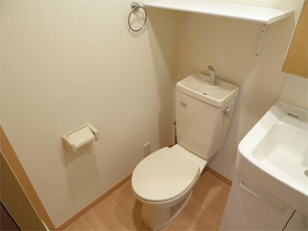 画像10:バストイレ別です。