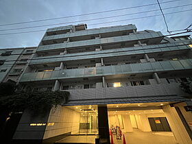 四谷デュープレックスD-R（YOTSUYA DUPLEX D 311 ｜ 東京都新宿区舟町12-35（賃貸マンション1R・3階・35.37㎡） その1