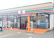 セブンイレブン古河大山店（950m）
