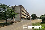 戸頭小学校（190m）