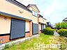 外観：～お庭もある余裕の敷地～ ・広々した敷地にはお庭もご用意。お庭があるだけで余裕を感じますね。 ・防草シートや人工芝の敷設などのオプションもお気軽にご相談くださいませ。 