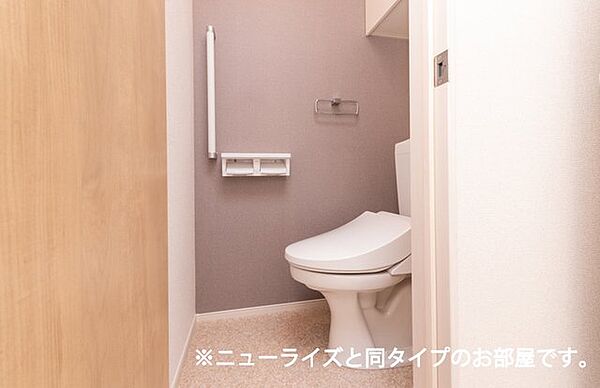 画像7:清潔感のあるトイレです