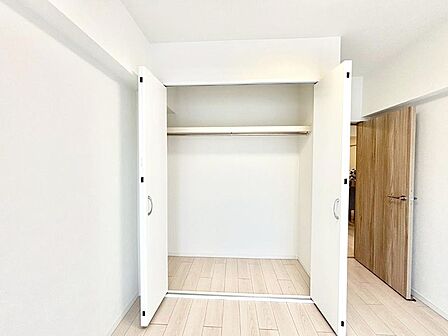 たっぷりの収納スペースでいつでも住空間がスッキリ保てそう
