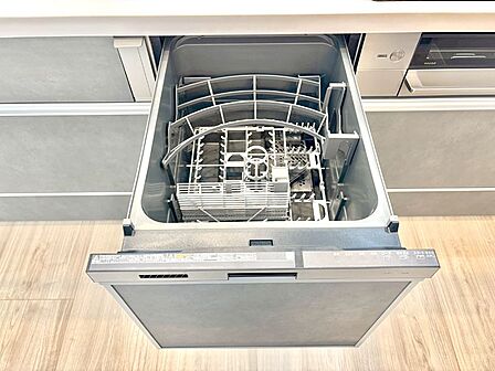 面倒なお片づけは食洗機にお任せ!家事の負担が減って、時間にも気持ちにもゆとりができます。