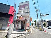 たっぷりの陽光と心地よい風が舞い込む住まい