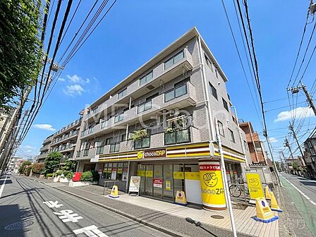 外観 生活に便利な地に伸びやかな家族の生活風景を描く住まい