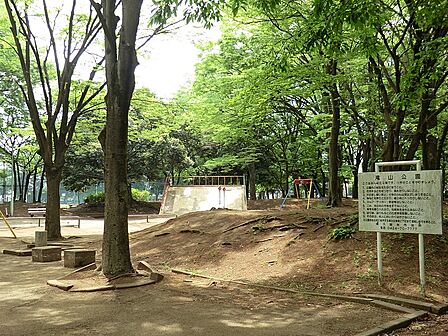 公園 400m 滝山公園