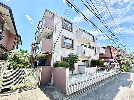 溢れる陽光でご家族の笑顔も輝く