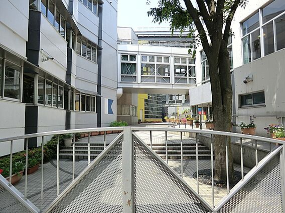 中学校 800...