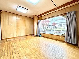 居間