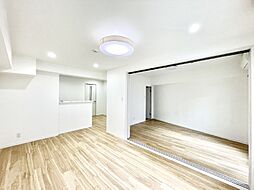 居間