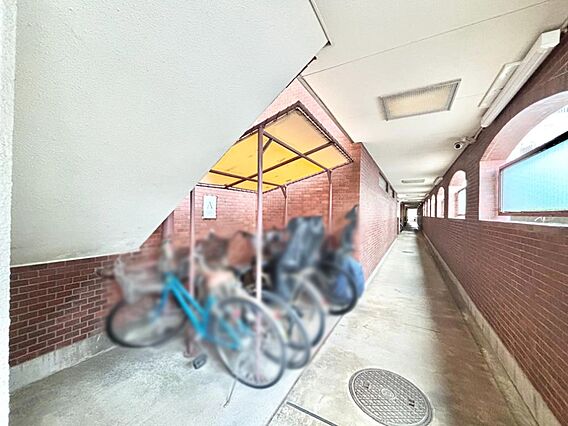 自転車置き場（...