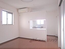 JR北陸本線 長浜駅 バス22分 山階下車 徒歩4分の賃貸アパート 2階2LDKのリビング/ダイニング