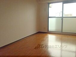 アイランド小野山 7階1Kのリビング/ダイニング