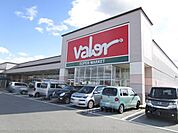 バロー　近江店まで850メートル