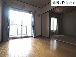 居間