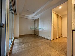 東急世田谷線 三軒茶屋駅 徒歩9分の賃貸マンション 4階1LDKのリビング/ダイニング