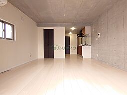 小田急小田原線 下北沢駅 徒歩11分の賃貸マンション 4階ワンルームのリビング/ダイニング