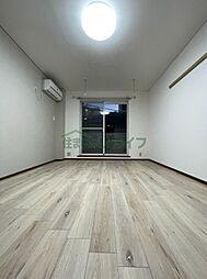 東急世田谷線 三軒茶屋駅 徒歩4分の賃貸マンション 2階1Kのリビング/ダイニング