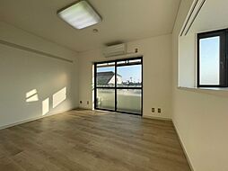 小田急小田原線 経堂駅 徒歩7分の賃貸マンション 3階1Kのリビング/ダイニング