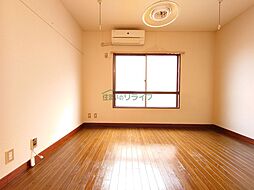 東急田園都市線 三軒茶屋駅 徒歩4分の賃貸マンション 1階1Kのリビング/ダイニング