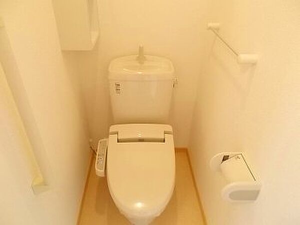 画像8:落ち着いたトイレです