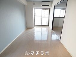 フォレシティ新栄 404 4階1LDKのリビング/ダイニング