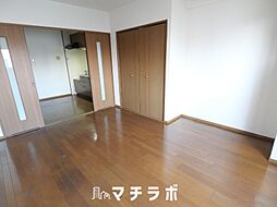 ブランメゾン八龍 701 7階1DKのリビング/ダイニング