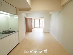 フェリシダージ鶴舞 201 2階1LDKのリビング/ダイニング