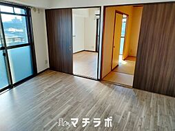 居間