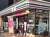 セブン-イレブン 名古屋鶴舞2丁目店 15m