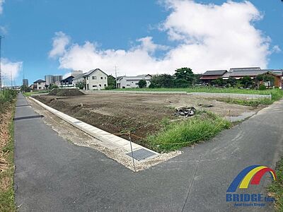 外観：閑静な住宅街に広々約55坪の土地で駐車場3台構築することも可能。 大人気スカイリビングハウス(屋上付き建物)が建築可能な土地になります。 屋上でBBQやドックラン、天体観測やガーデニングなどといった 