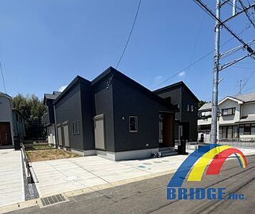 外観:駐車2台可能で、広々敷地 南向きの明るいお庭付き。 アウトドアや趣味に最適なスペースです。 また憩いの場リビングも陽当良好。 是非、我孫子市内で新築一戸建てをお探しの方はお気軽にお問い合わせ下さい。 外観:駐車2台可能で、広々敷地 南向きの明るいお庭付き。 アウトドアや趣味に最適なスペースです。 また憩いの場リビングも陽当良好。 是非、我孫子市内で新築一戸建てをお探しの方はお気軽にお問い合わせ下さい。