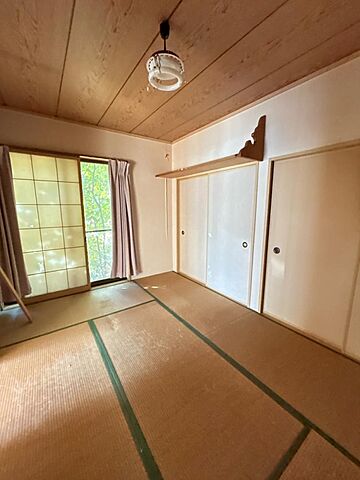 室内 亘理郡亘理町長瀞字堂前4-15