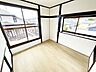 室内：【リフォーム中】2階西側和室のお写真です。洋室へ間取り変更いたします。