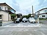駐車場：【リフォーム済み】駐車場写真です。約3台停まります。（車種によります。）