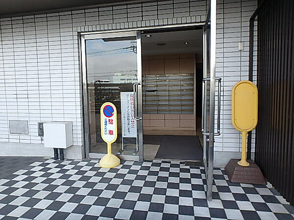 建物エントランス